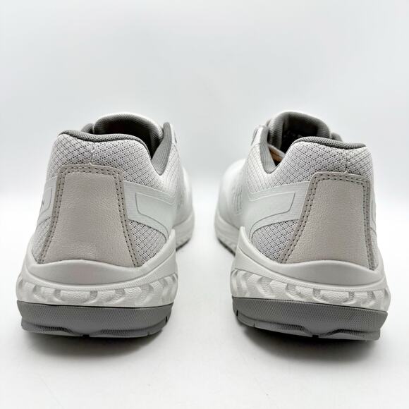 Athletic_Shoes